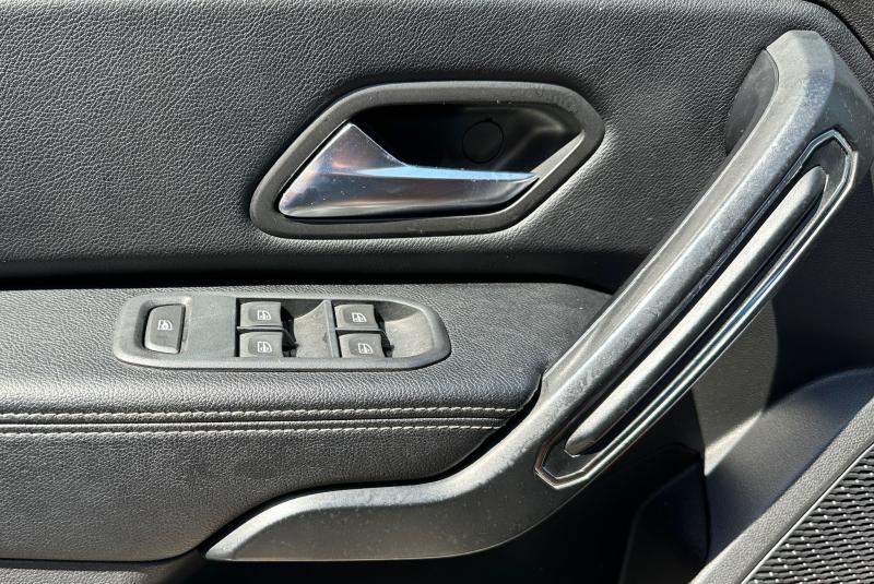 Car Thumb