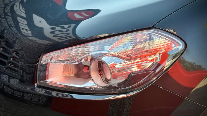 Car Thumb