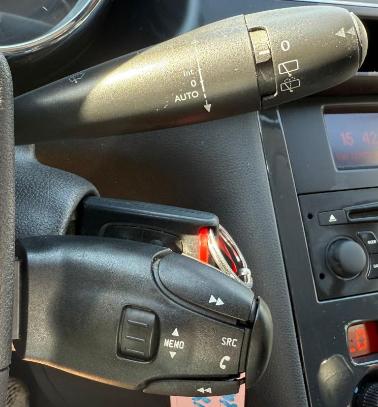 Car Thumb