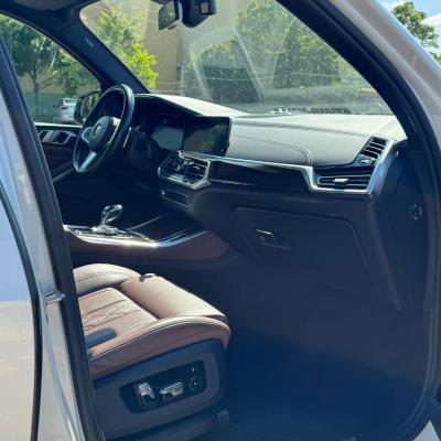 Car Thumb