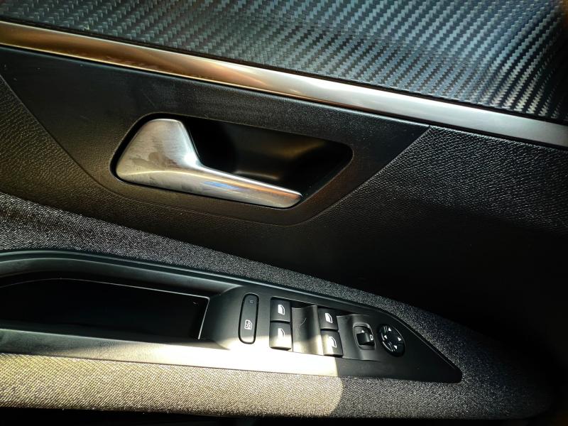 Car Thumb