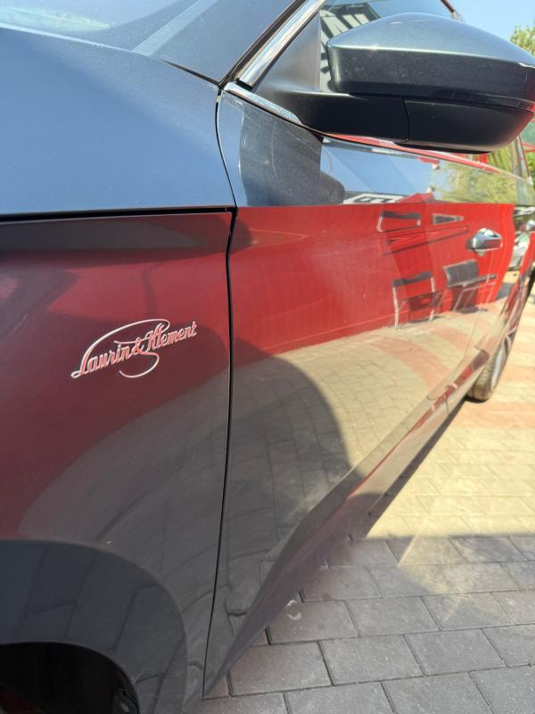 Car Thumb