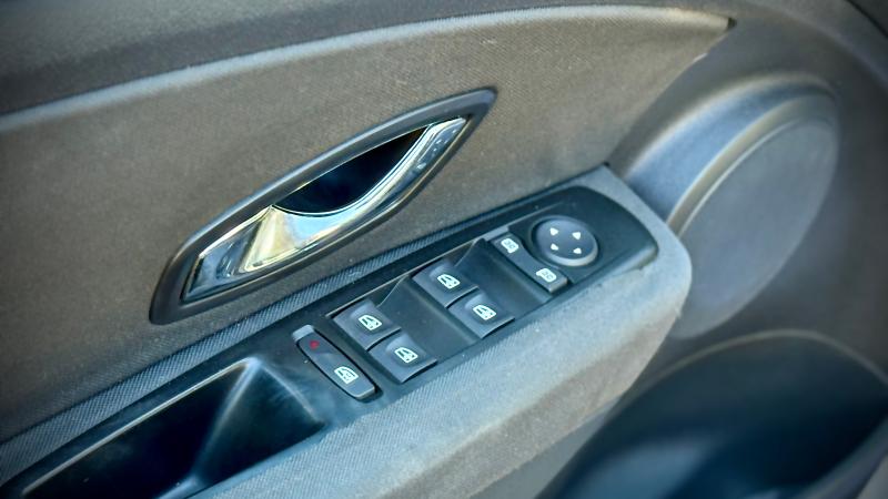 Car Thumb