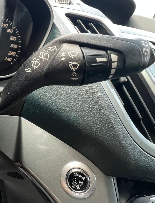 Car Thumb