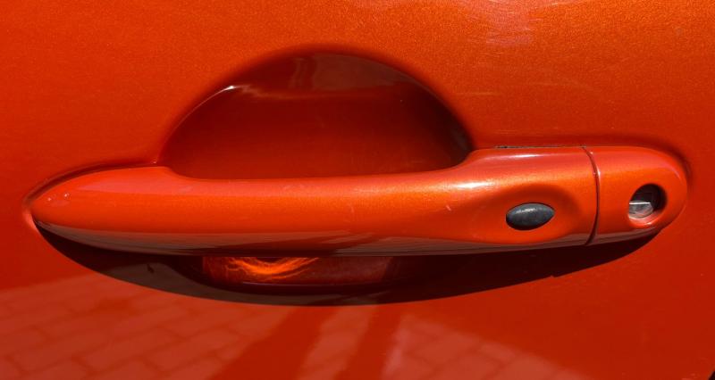 Car Thumb