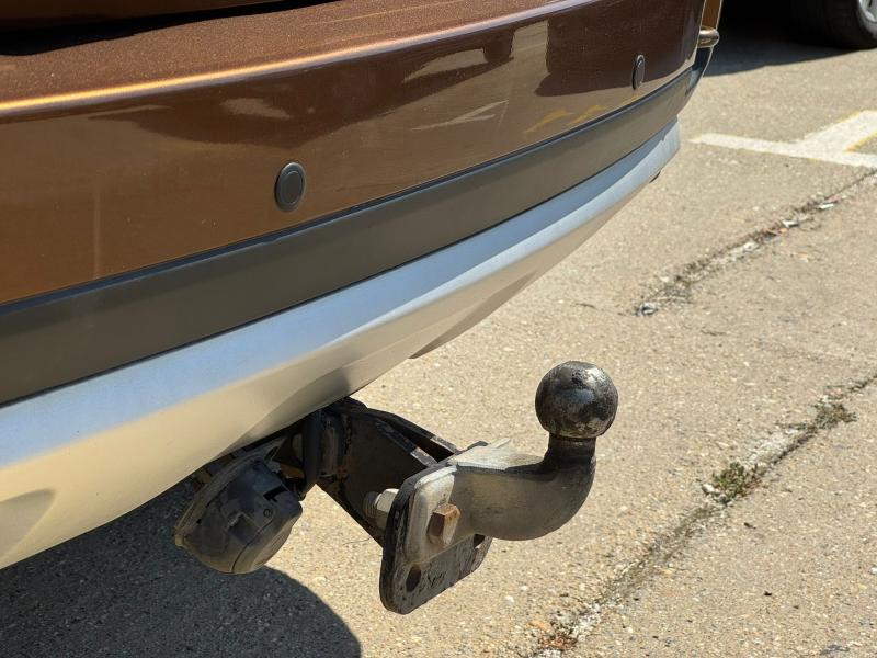 Car Thumb