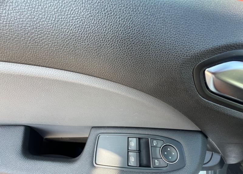 Car Thumb