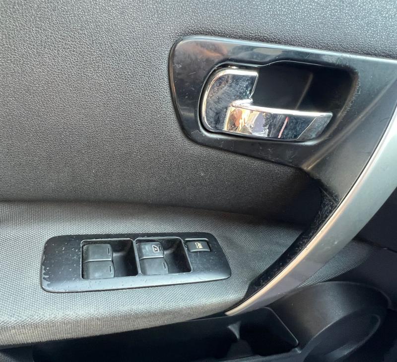 Car Thumb