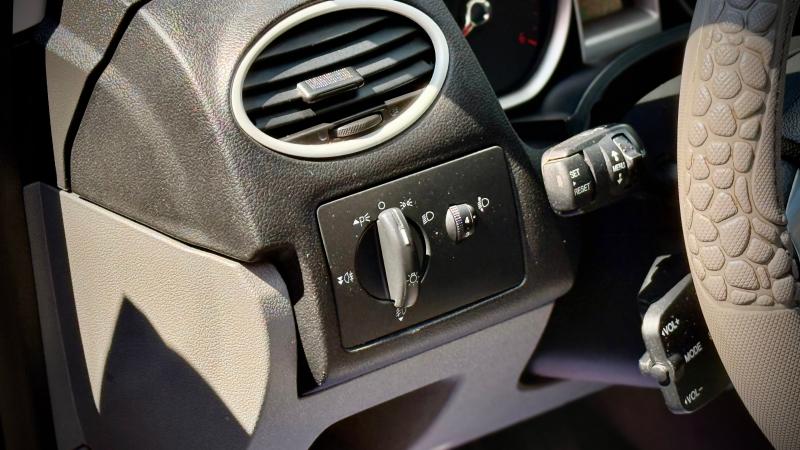 Car Thumb