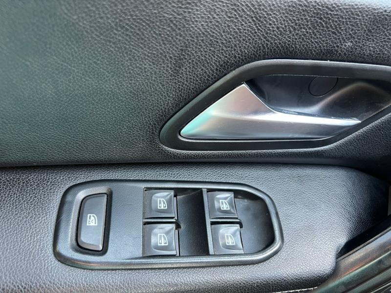 Car Thumb