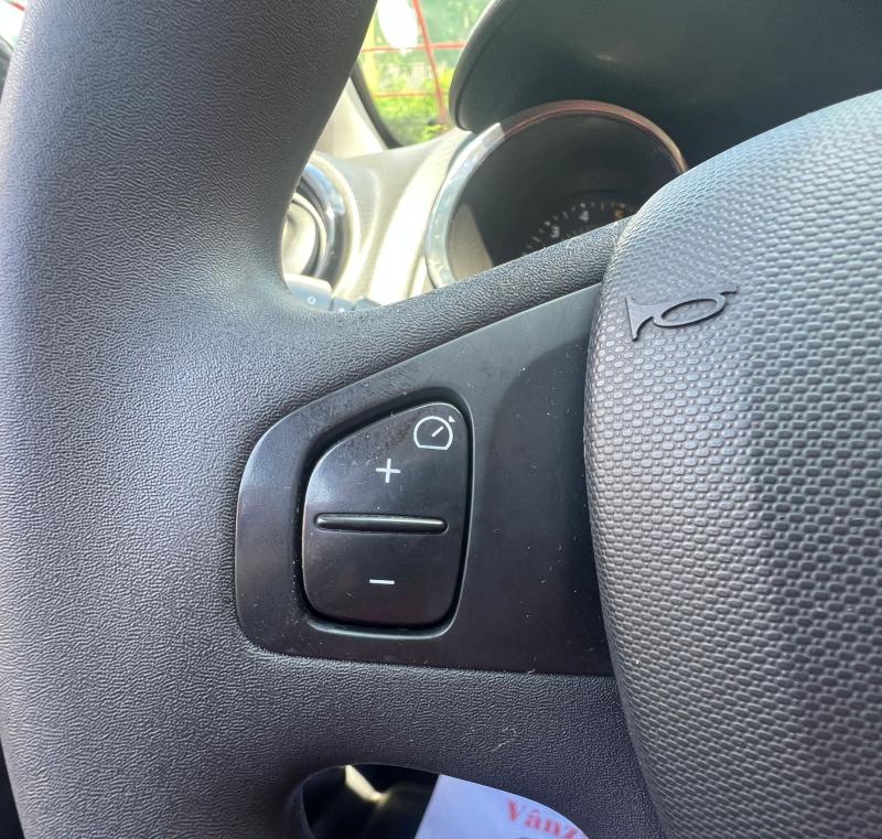 Car Thumb