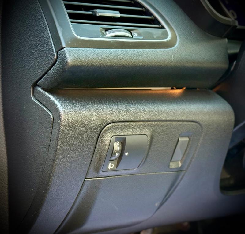 Car Thumb