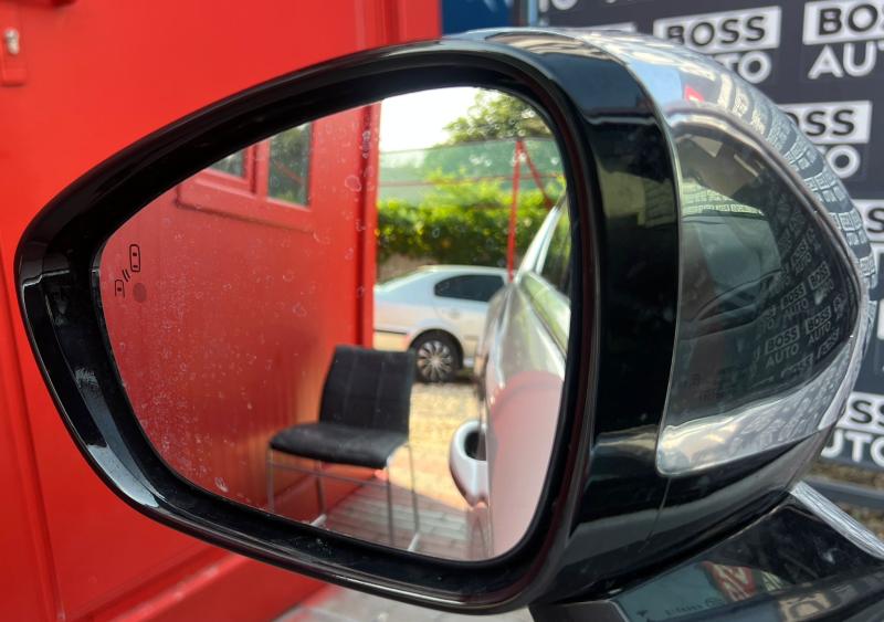 Car Thumb