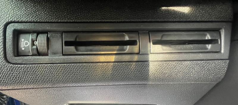 Car Thumb