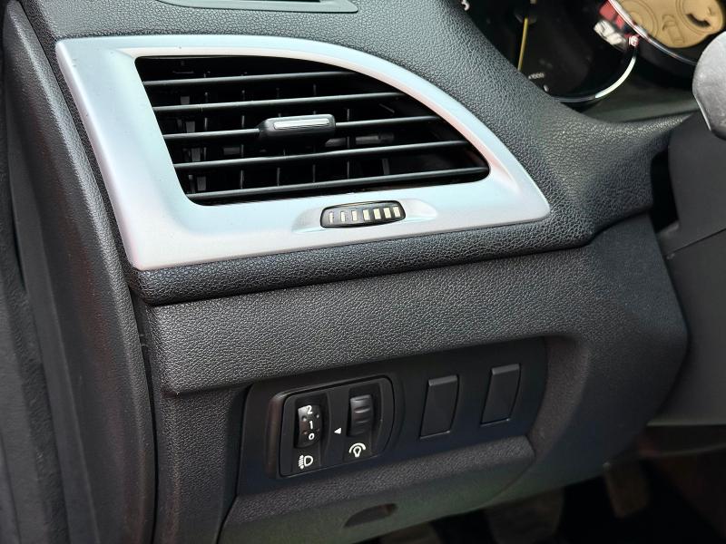Car Thumb