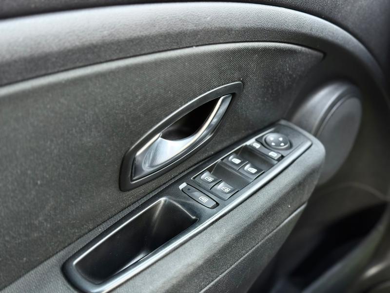 Car Thumb