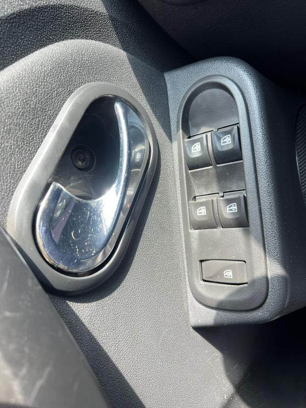 Car Thumb