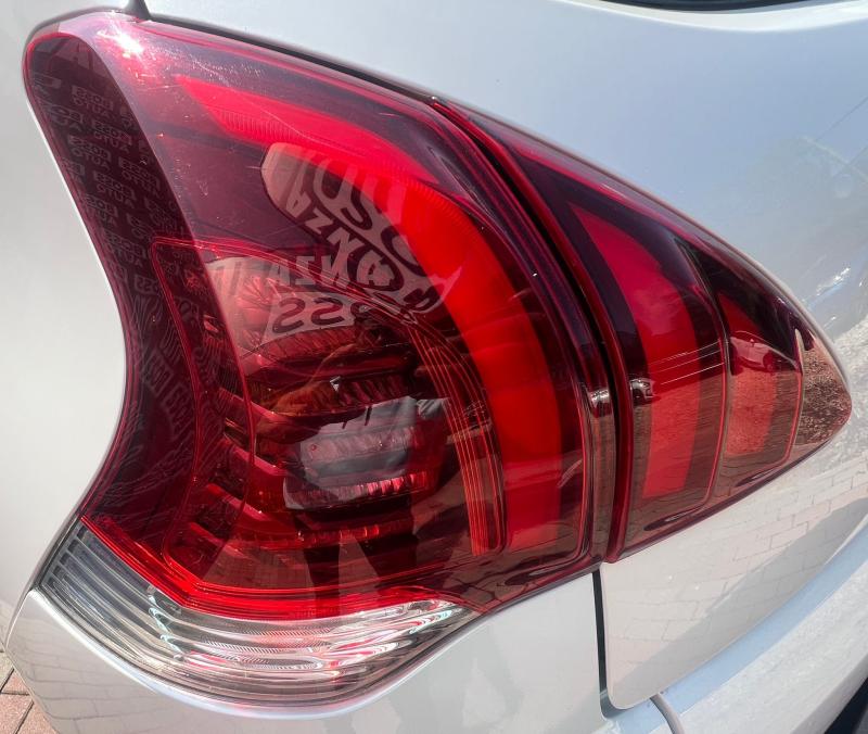 Car Thumb