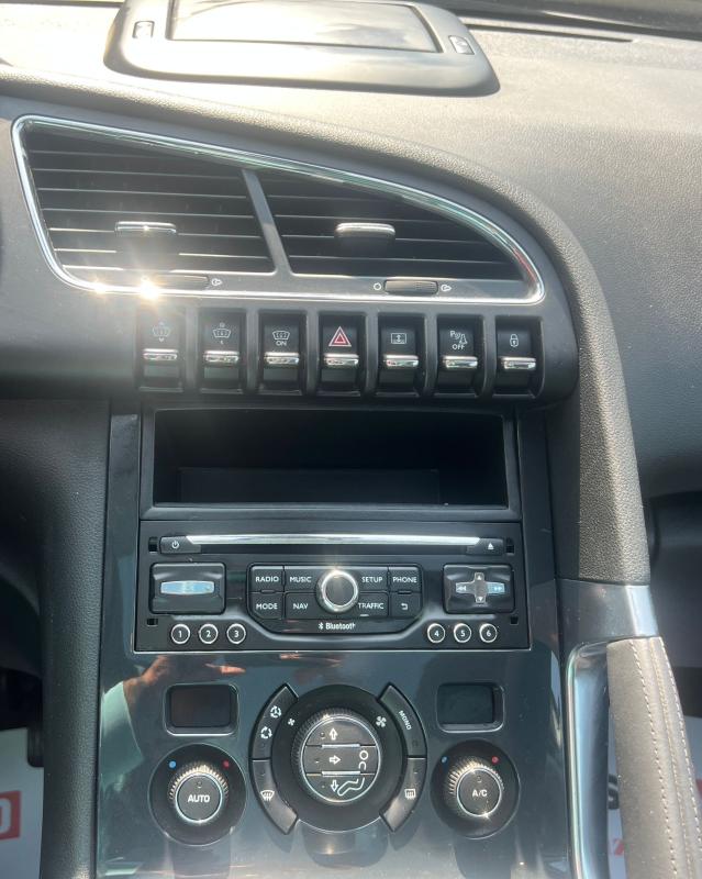 Car Thumb