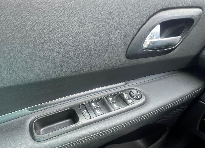 Car Thumb