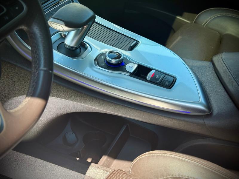 Car Thumb